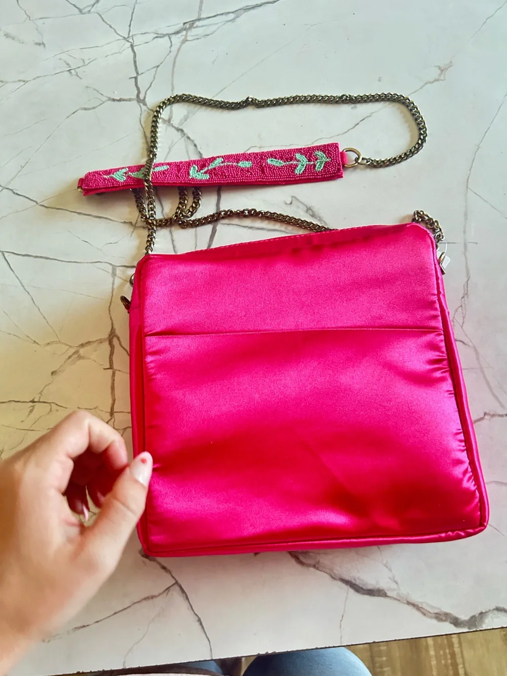 New With tags Hand-Beaded Pink  Crossbody Bag with Tropical birds